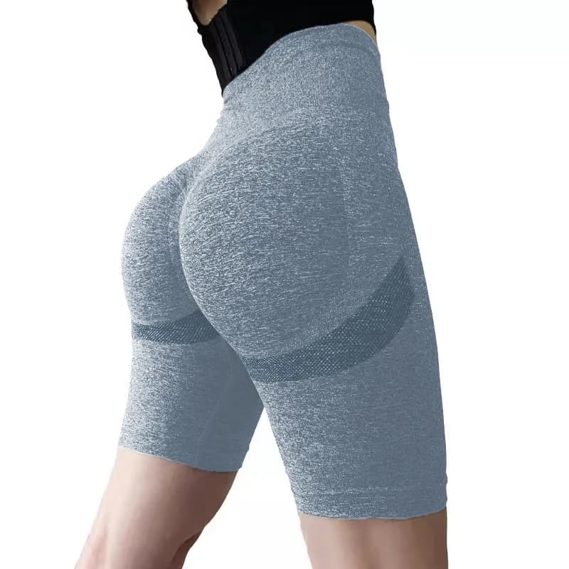 Quick-Dry Cropped Legging in Black