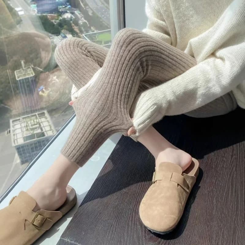 Wool-Blend Winter Legging in Grey