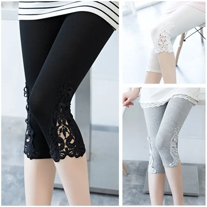 Lace-Trim Cropped Legging in Black